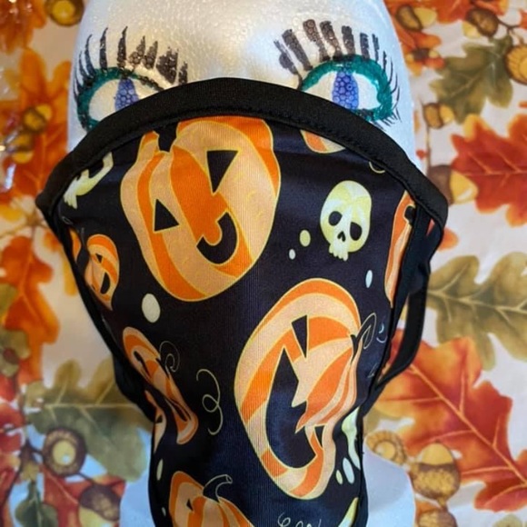 Fabulous Halloween 🎃 masks - Picture 4 of 8